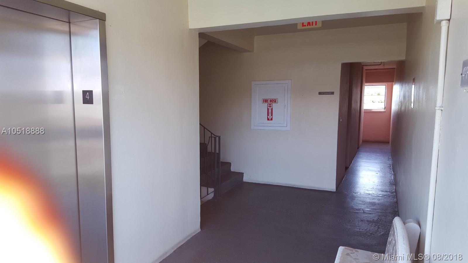 ELDORADO PLAZA WEST CONDO - Residential