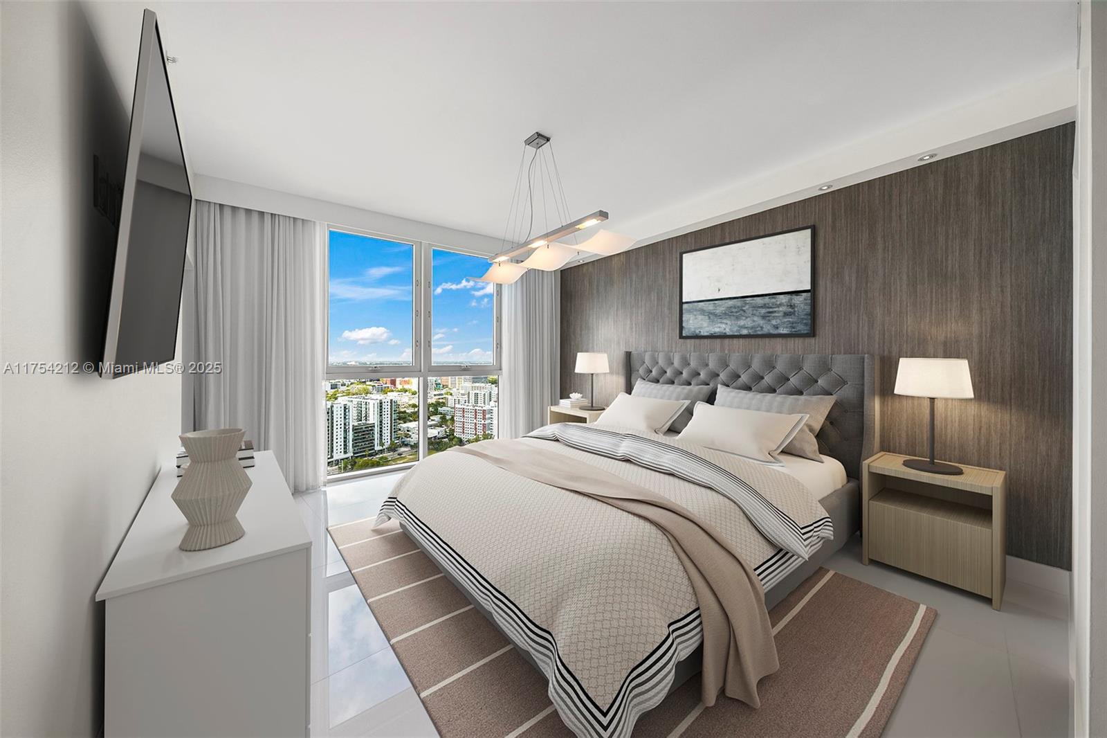 PARAMOUNT BAY CONDO - Residential