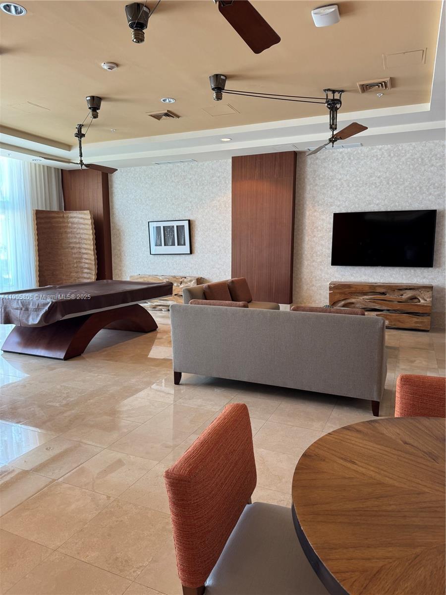 OCEAN MARINE YACHT CLUB C - Residential Lease