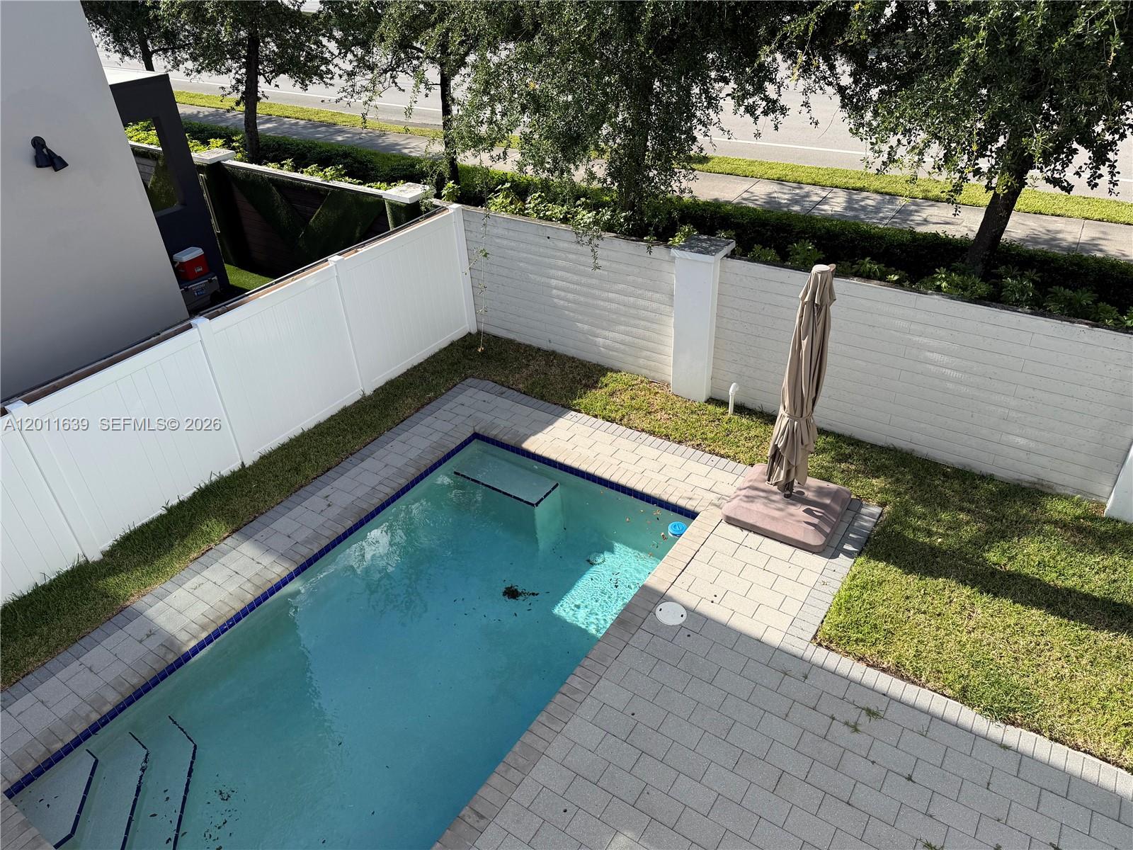 DORAL COMMONS RESIDENTIAL - Residential