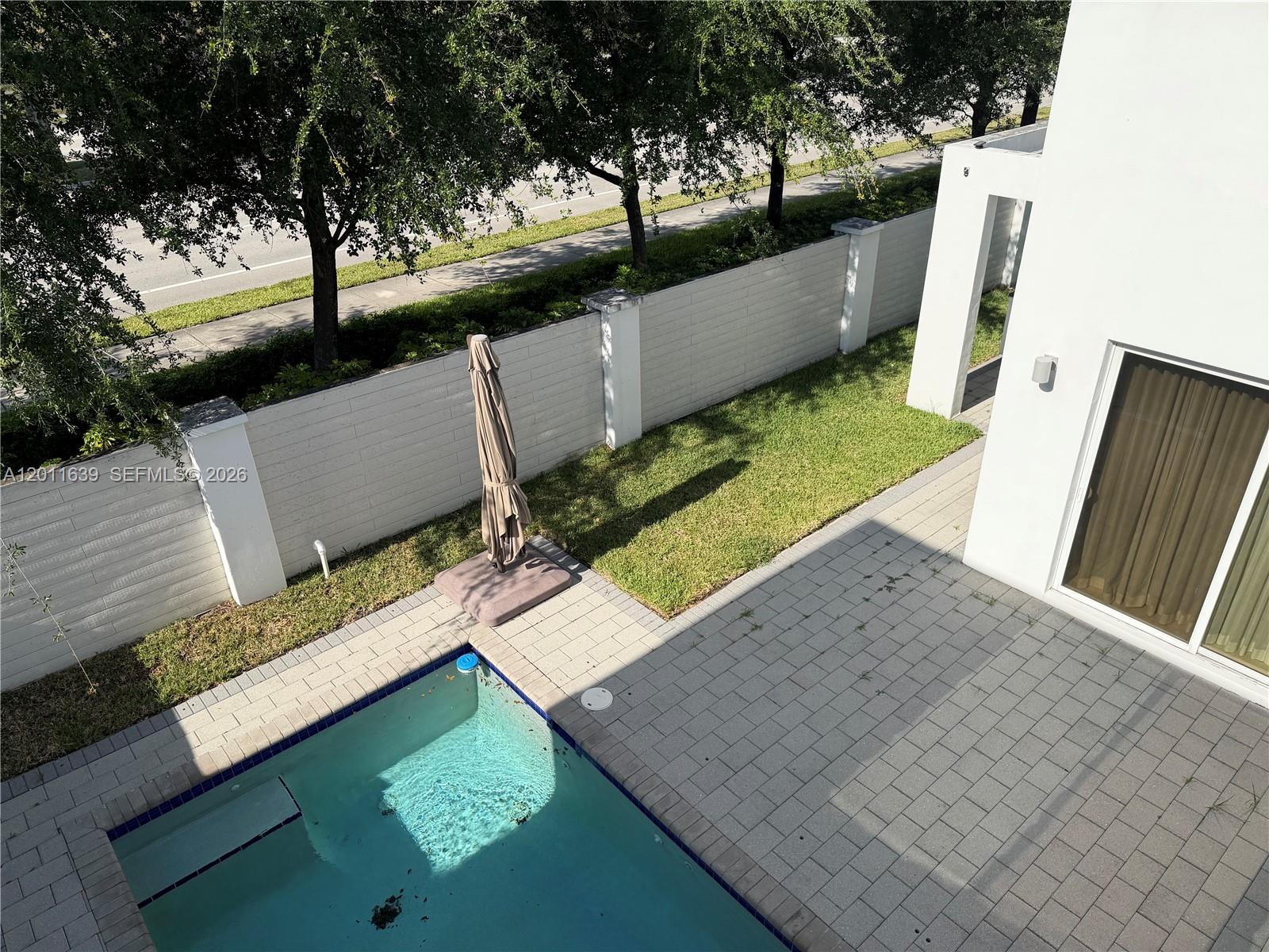 DORAL COMMONS RESIDENTIAL - Residential