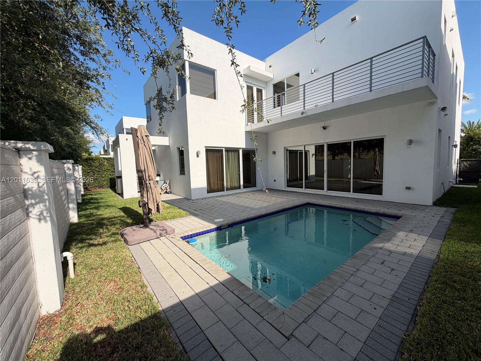 DORAL COMMONS RESIDENTIAL - Residential