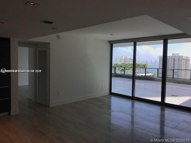 1451 Brickell Ave 902