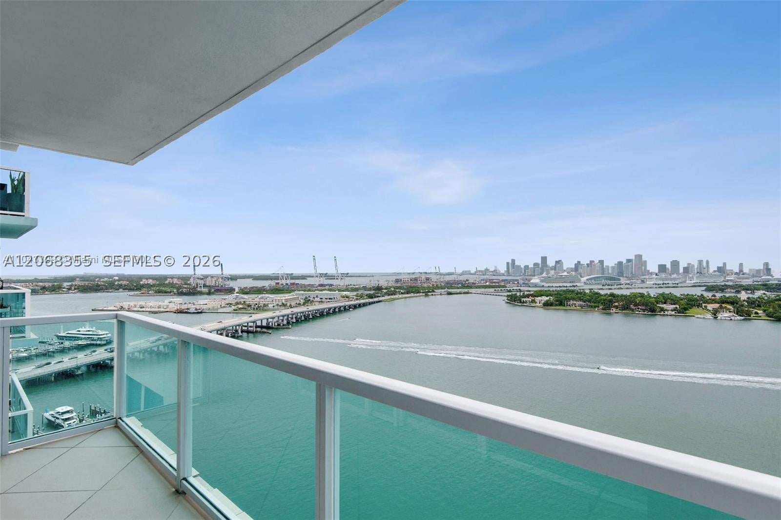 650 West Ave 2307