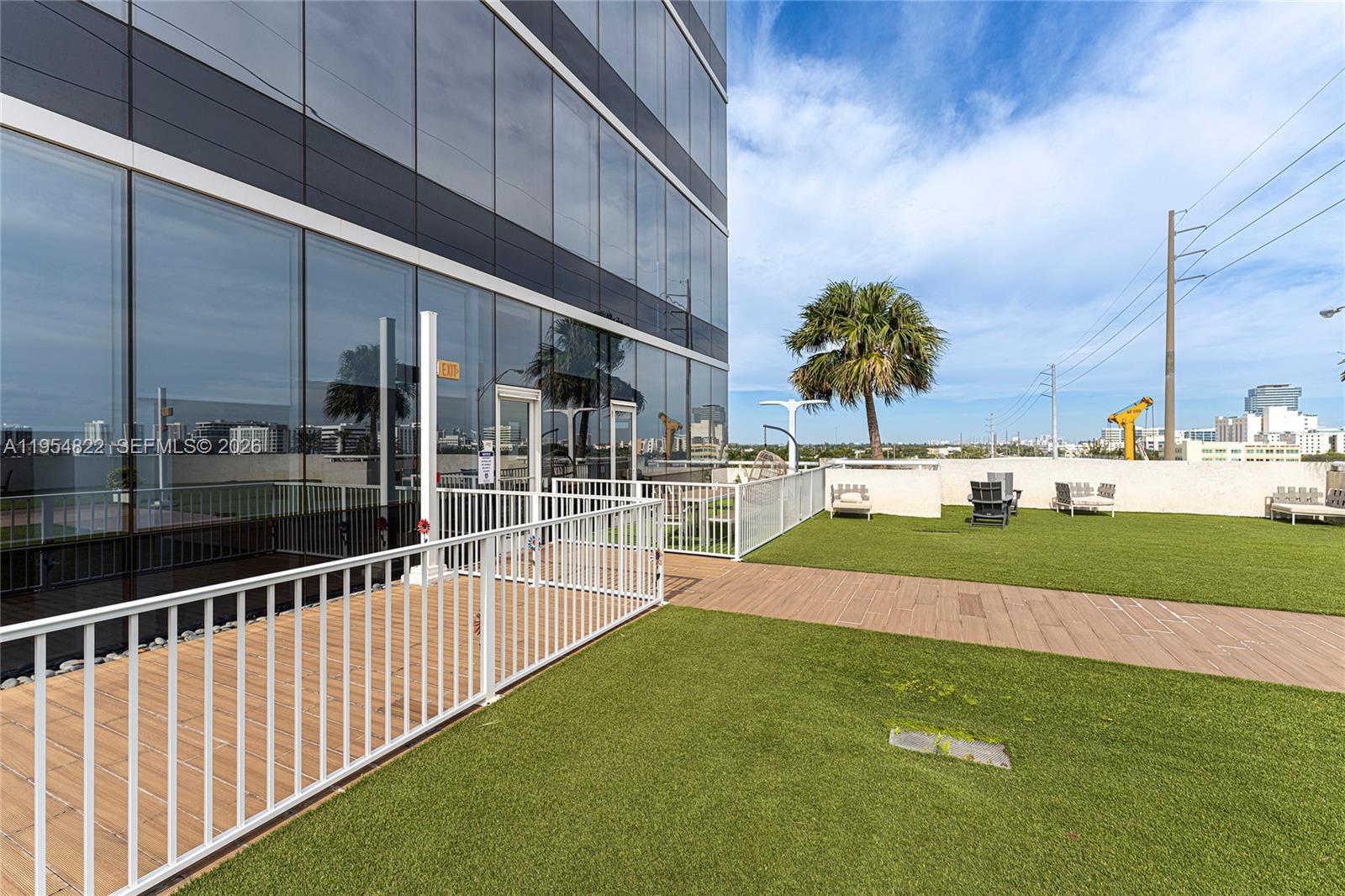 20200 W Dixie Hwy 903 Hwy 903