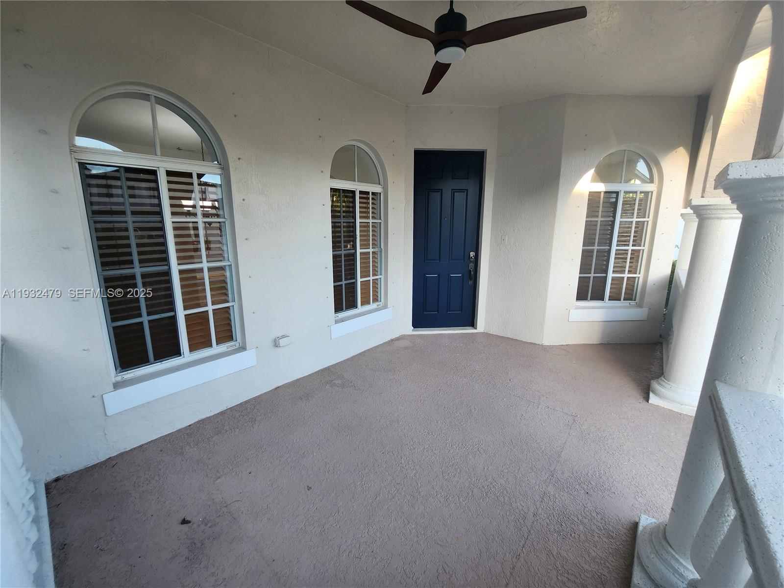 MANDARIN LAKES - Residential Lease