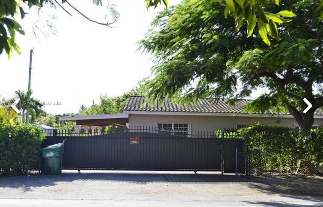 2400 SW 62nd Ave
