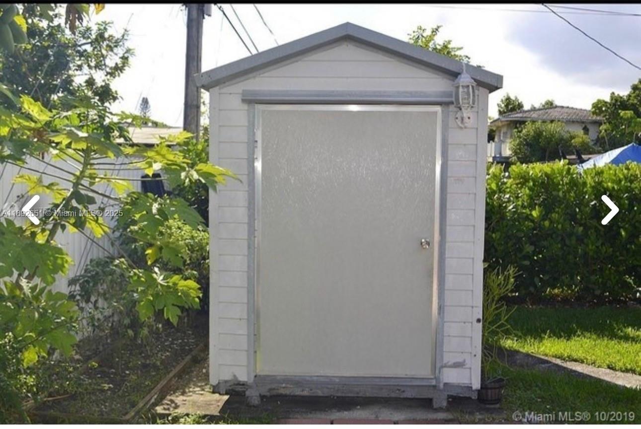 2400 SW 62nd Ave