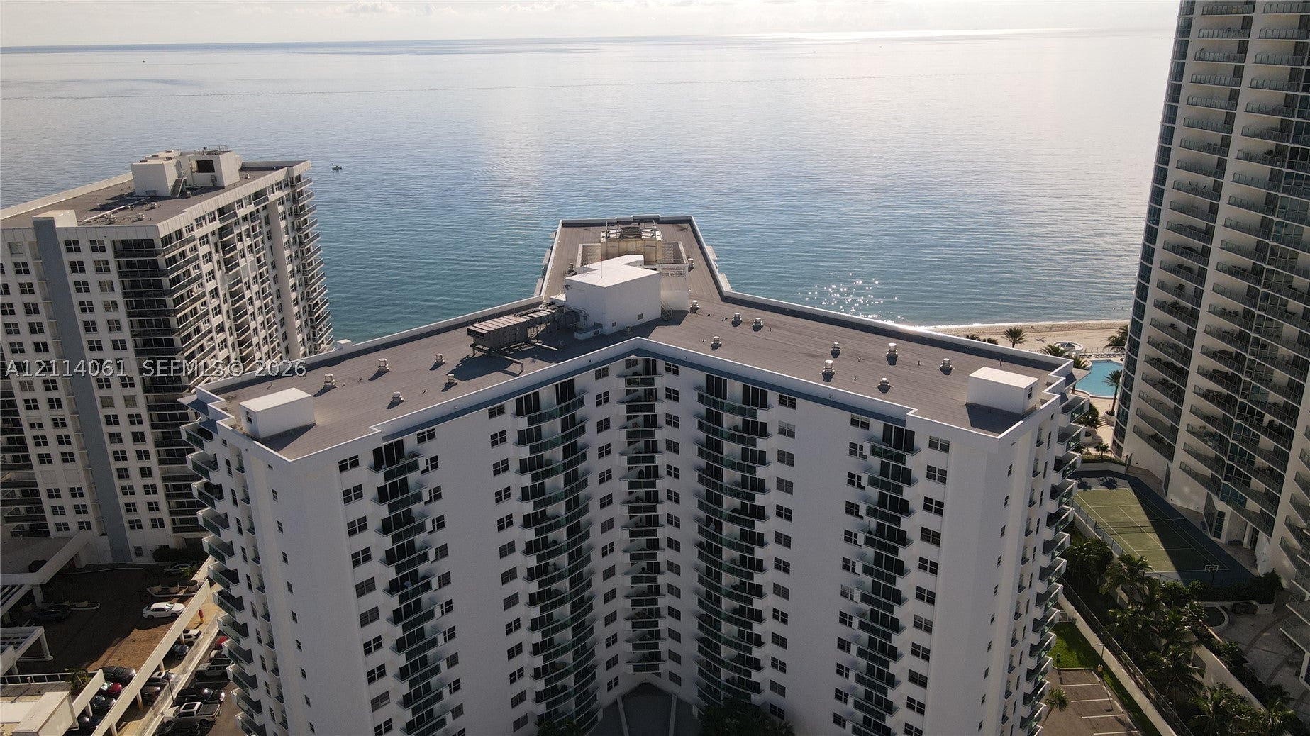 3001 S Ocean Dr 727