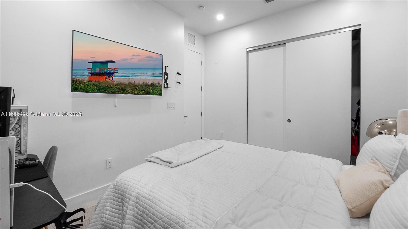 MIAMI SHORES ESTATES - Residential Lease