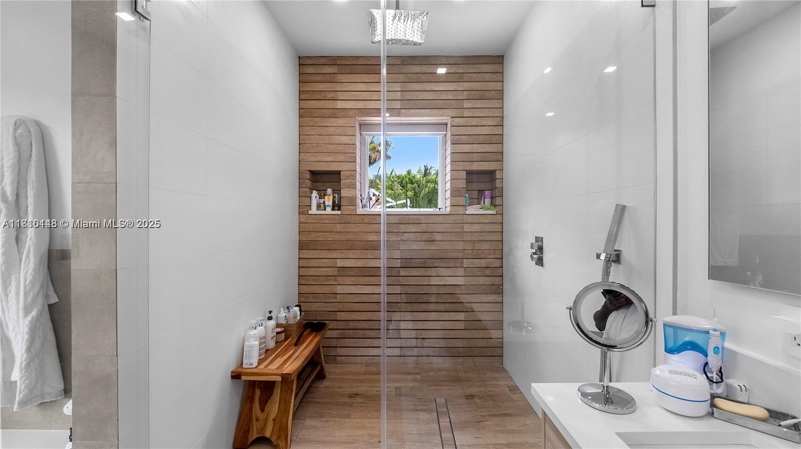 MIAMI SHORES ESTATES - Residential Lease