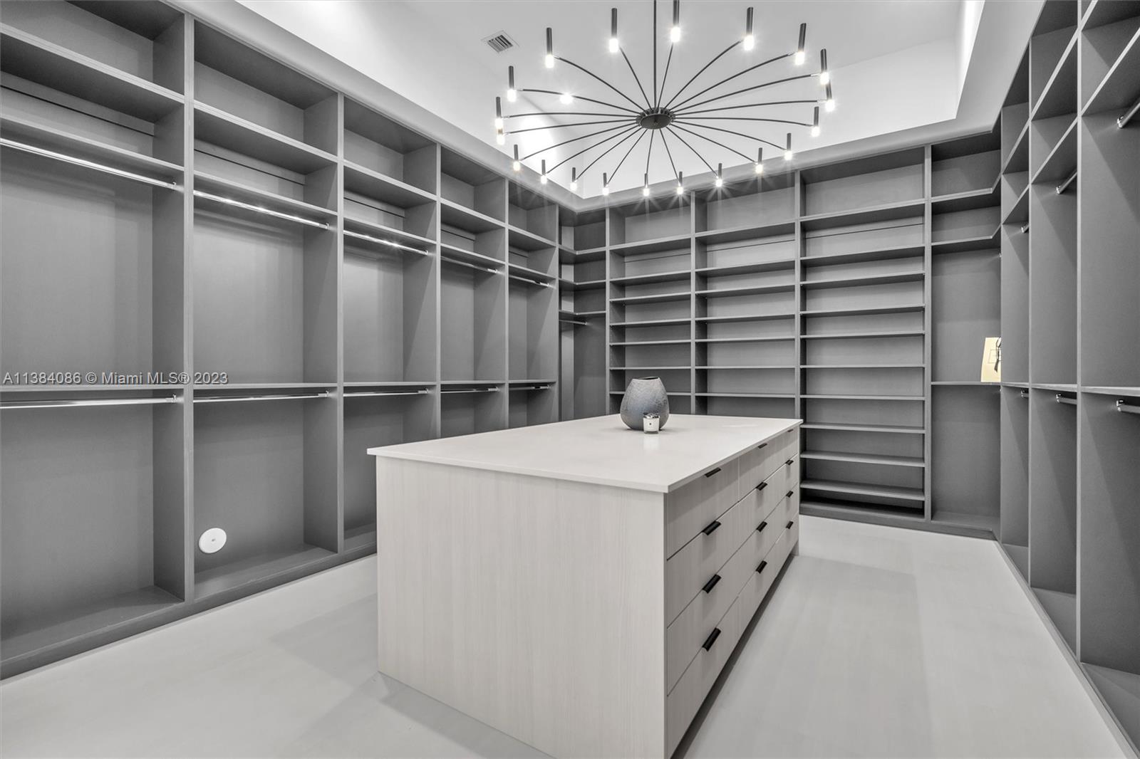 Killian Oaks - Residential