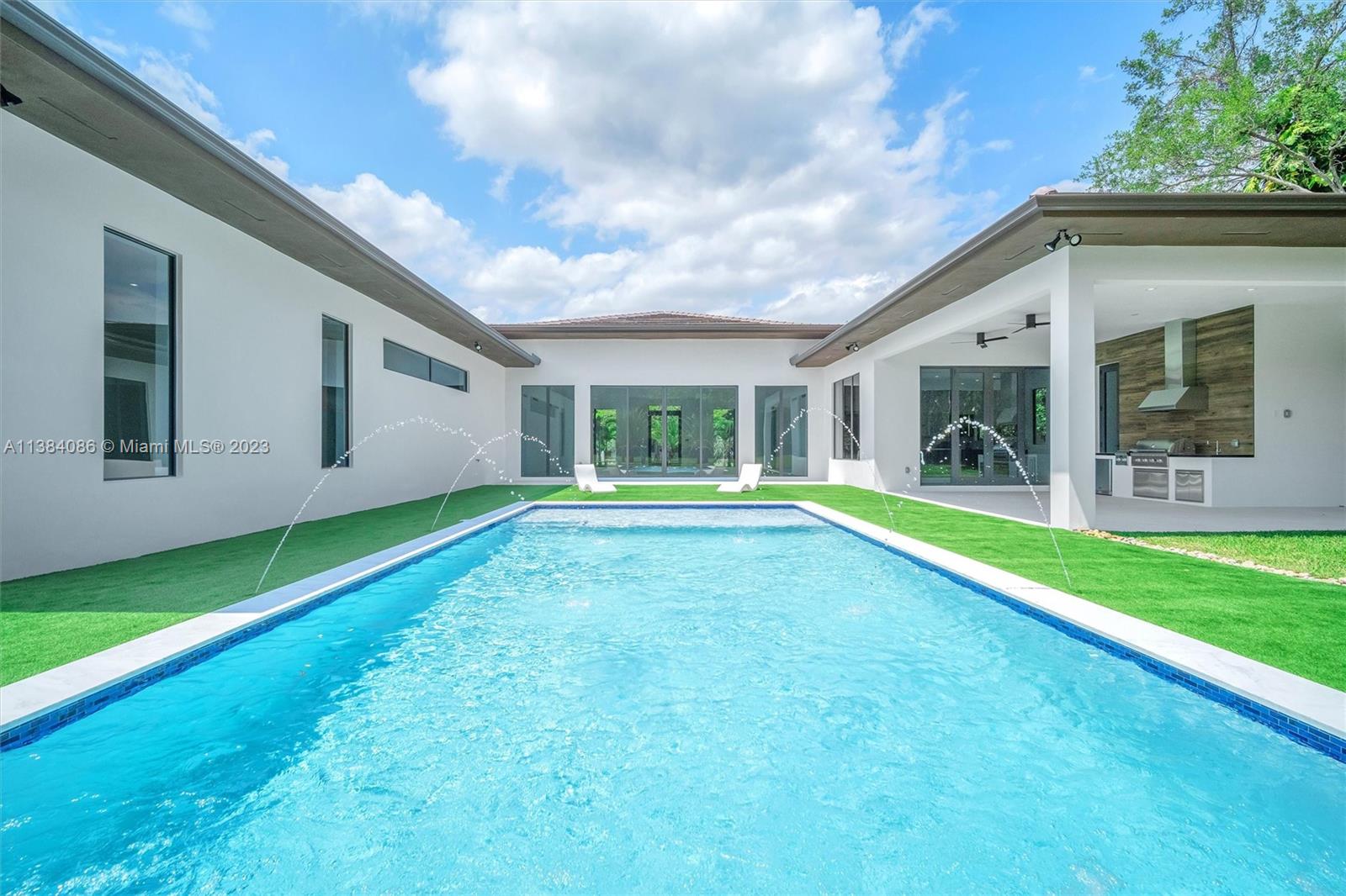 Killian Oaks - Residential