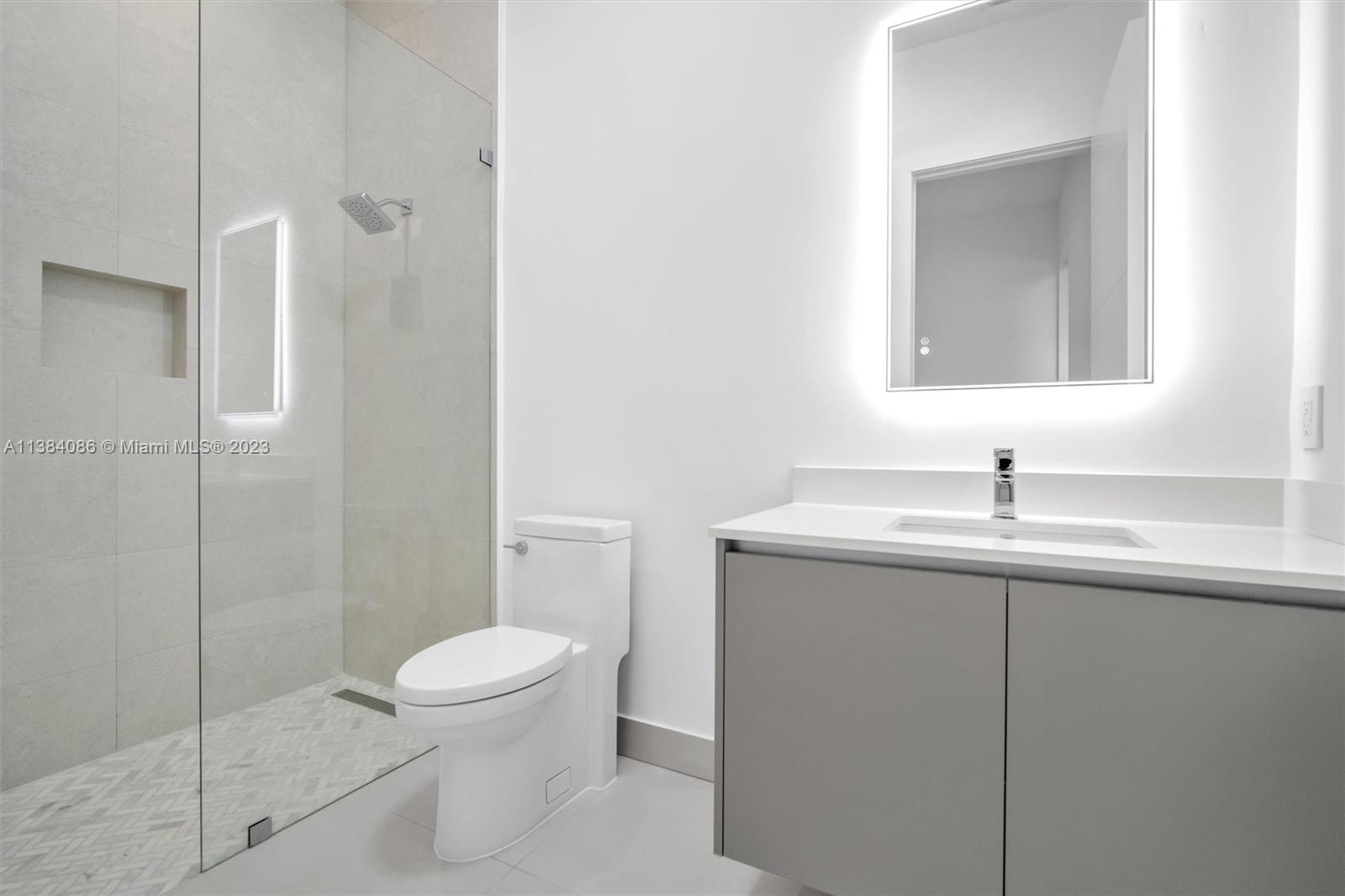 Killian Oaks - Residential