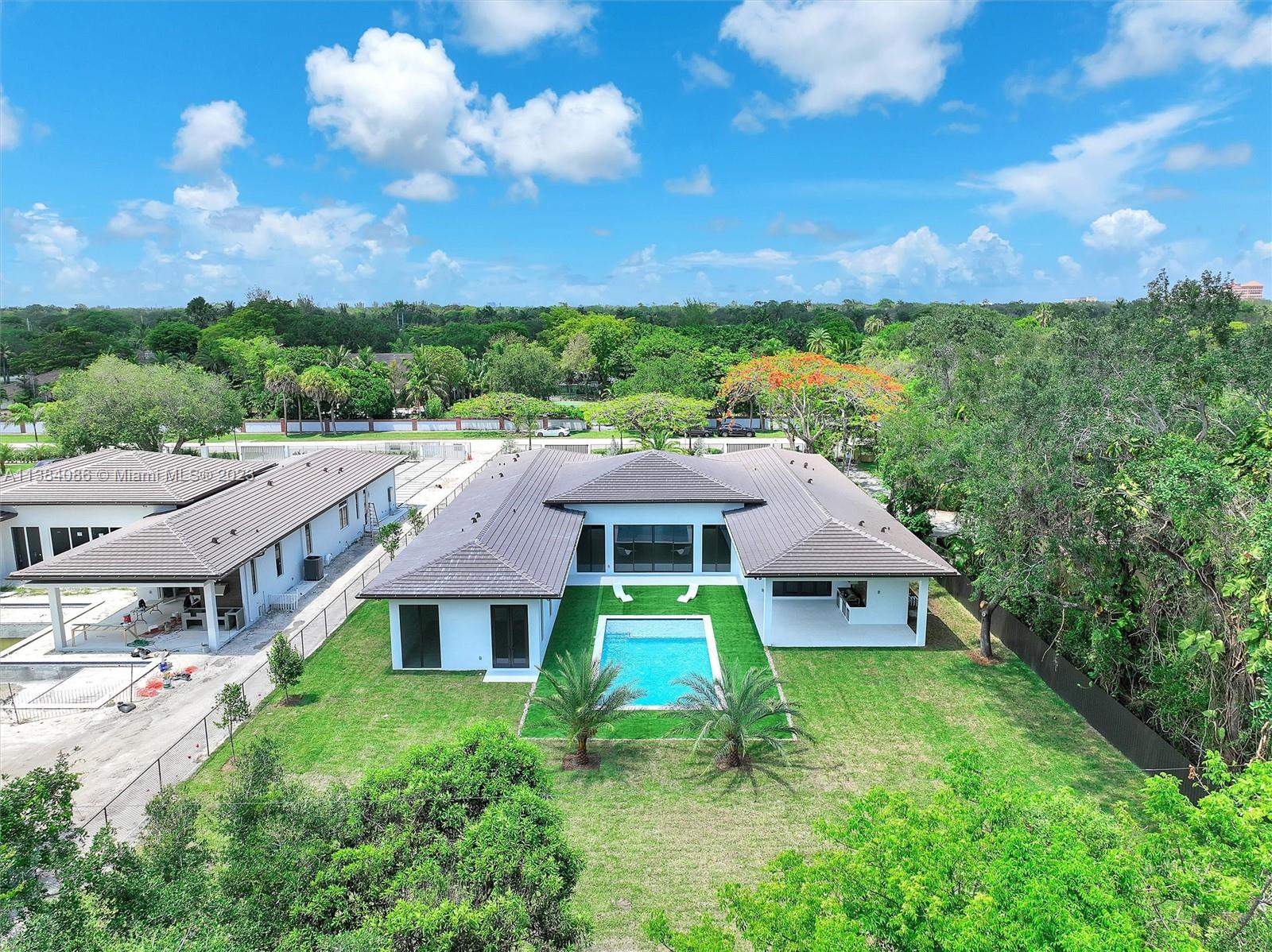 Killian Oaks - Residential