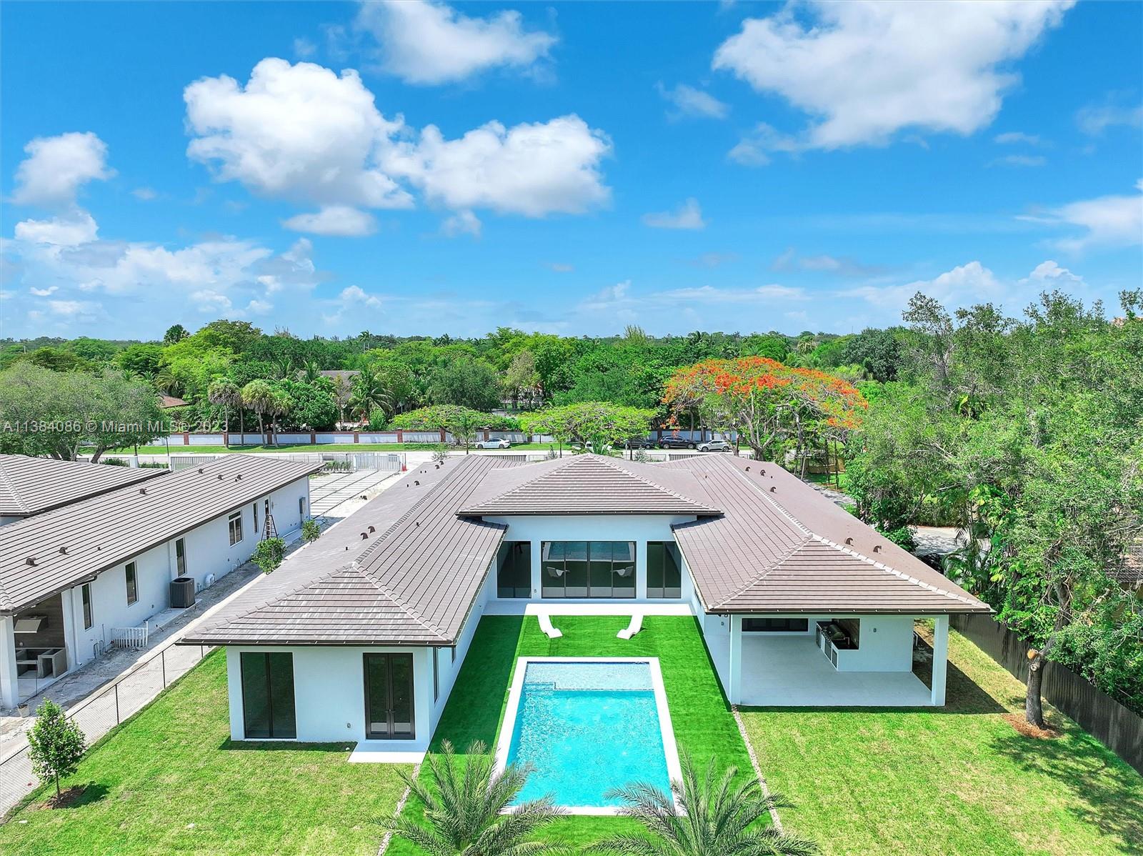 Killian Oaks - Residential