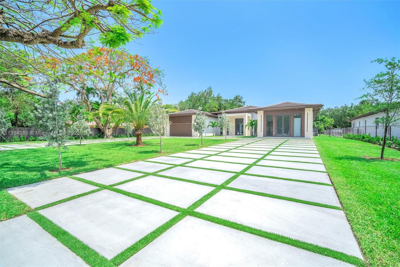 Killian Oaks - Residential