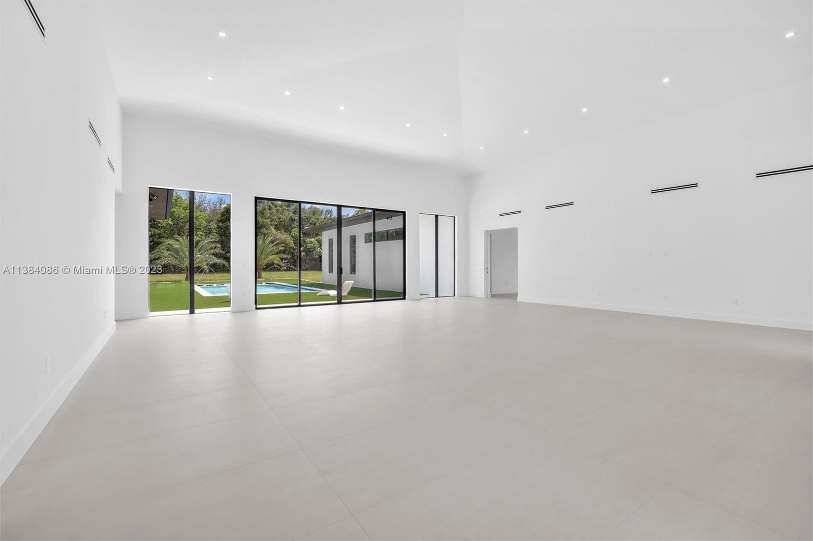 Killian Oaks - Residential