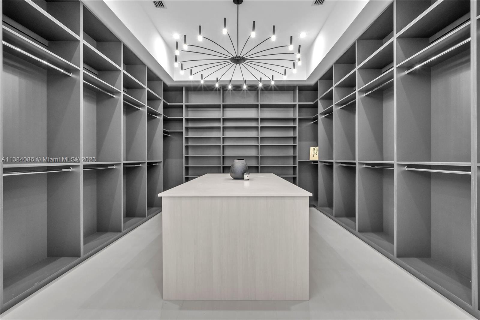 Killian Oaks - Residential