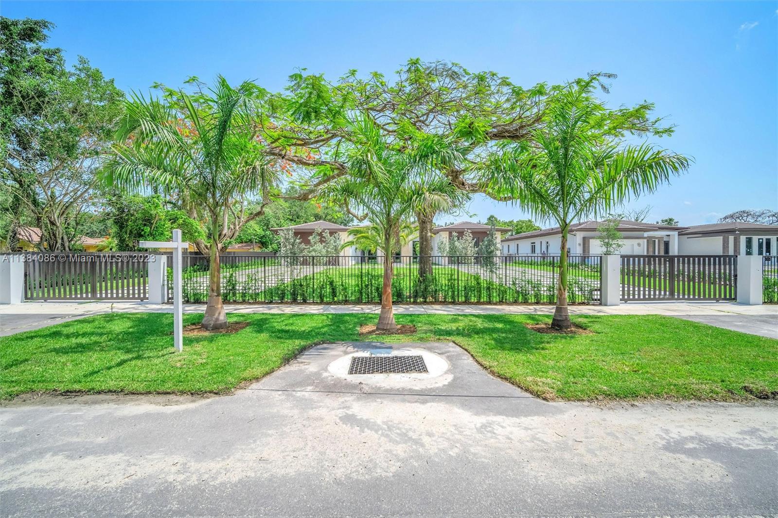 Killian Oaks - Residential