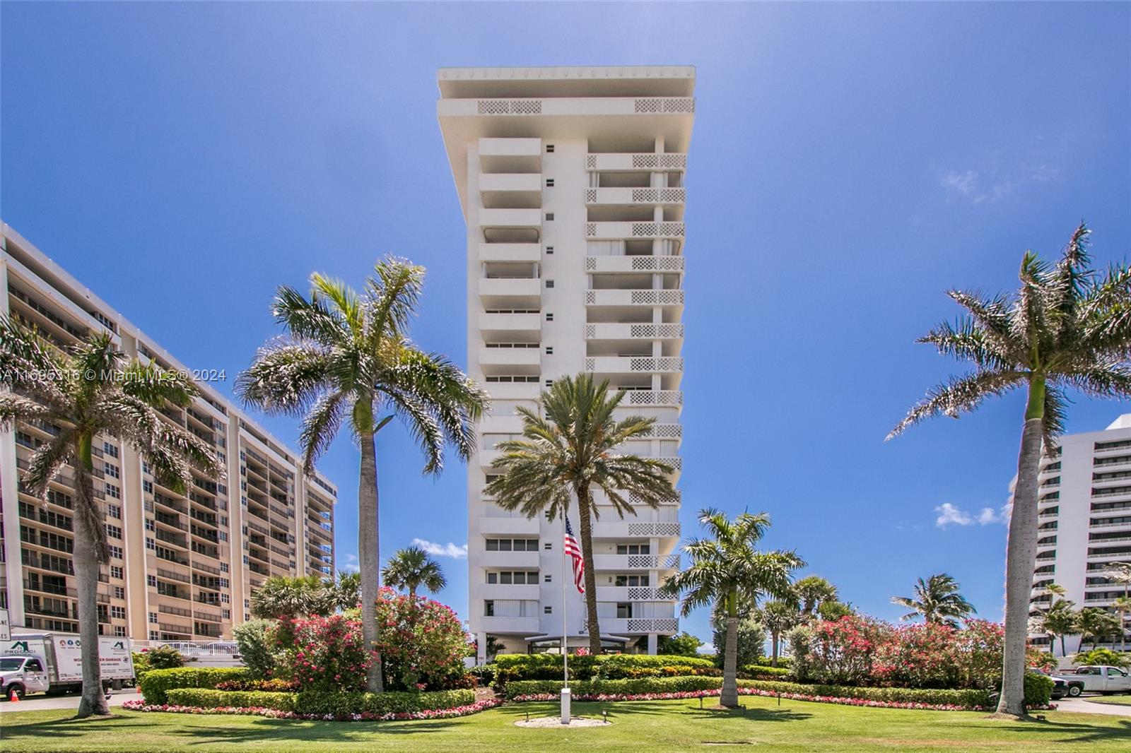 CLOISTER BEACH TOWERS CON - Residential