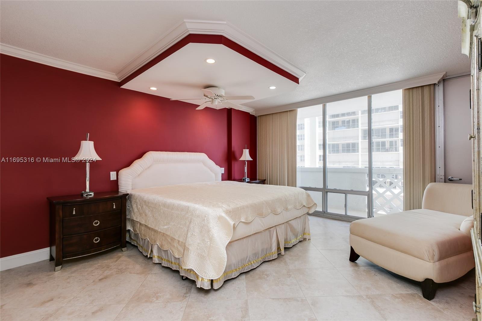 CLOISTER BEACH TOWERS CON - Residential
