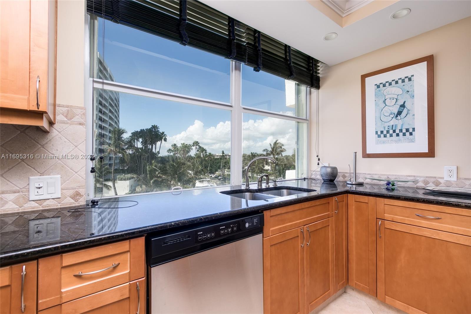 CLOISTER BEACH TOWERS CON - Residential