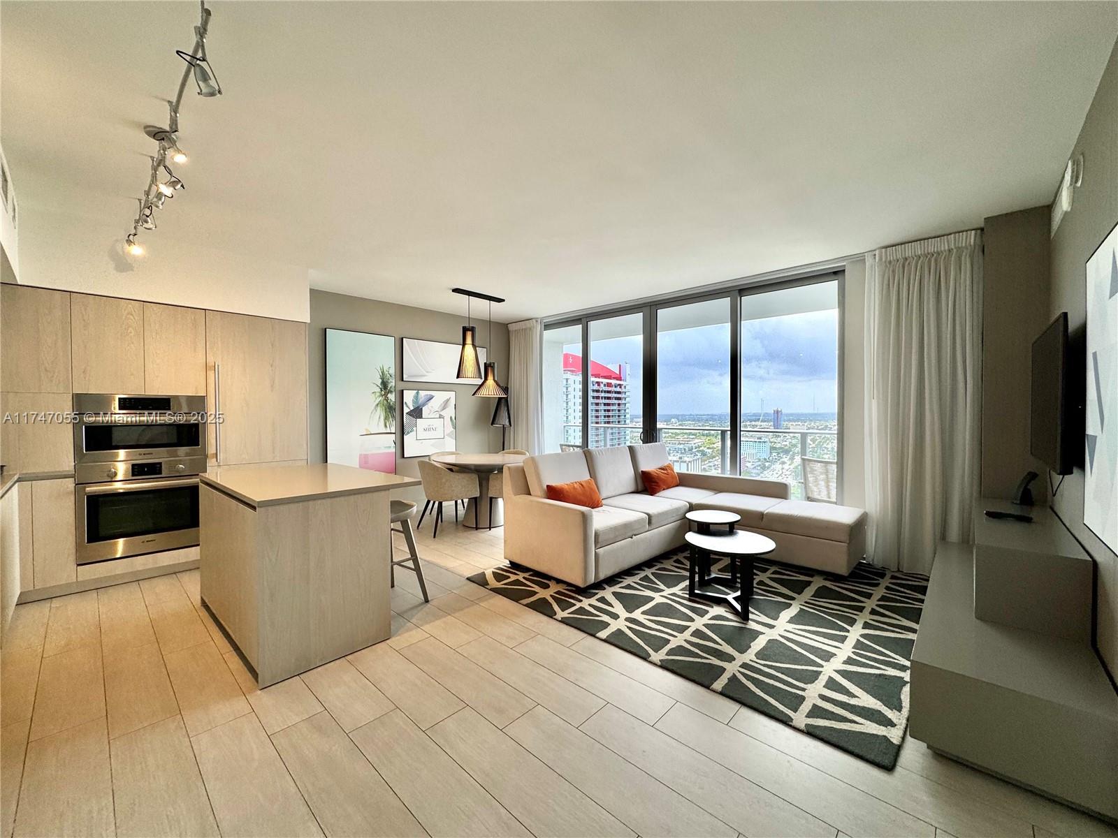 Property for Sale at 4010 S Ocean Dr R2406, Hollywood, Broward County, Florida - Bedrooms: 1 
Bathrooms: 2  - $579,000