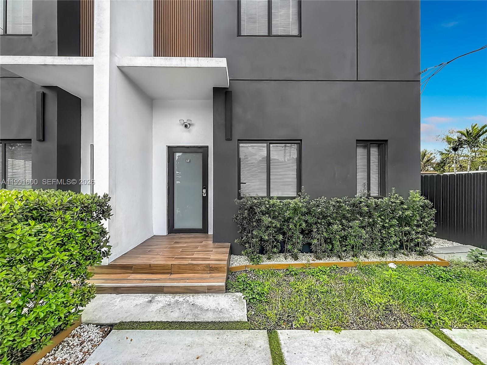 WEST END PARK AMD PL - Residential Income