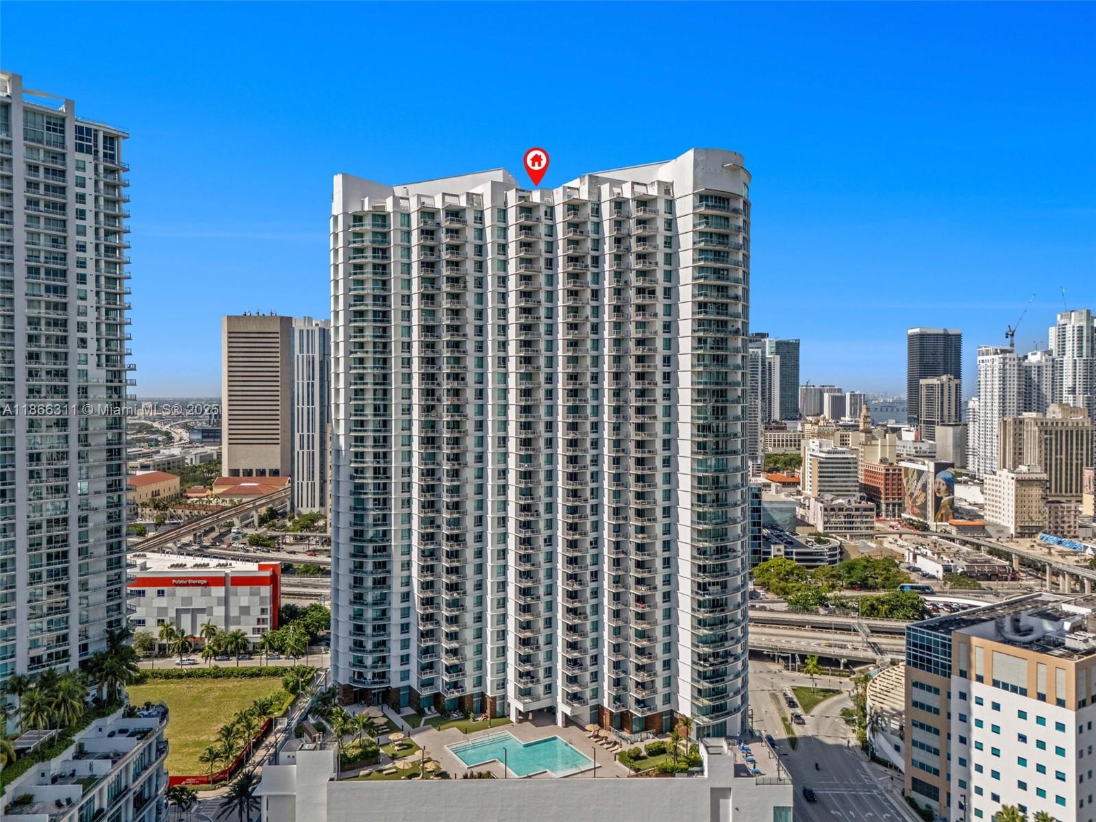 WIND CONDO - Residential