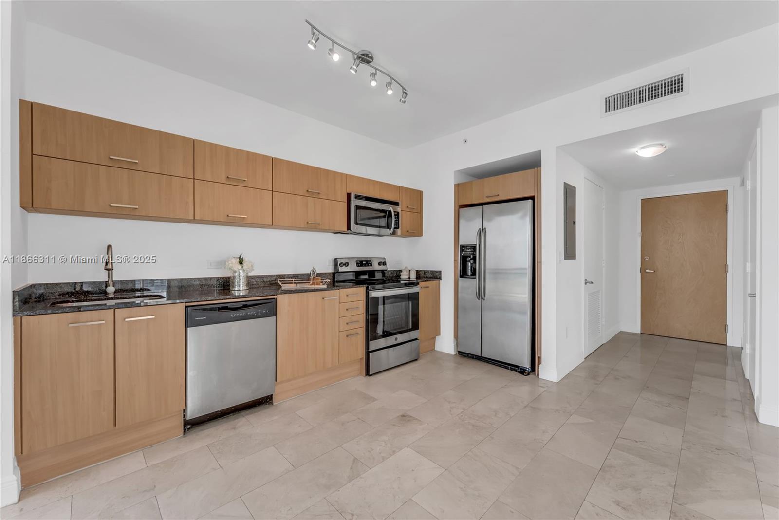 350 S Miami Ave 3013