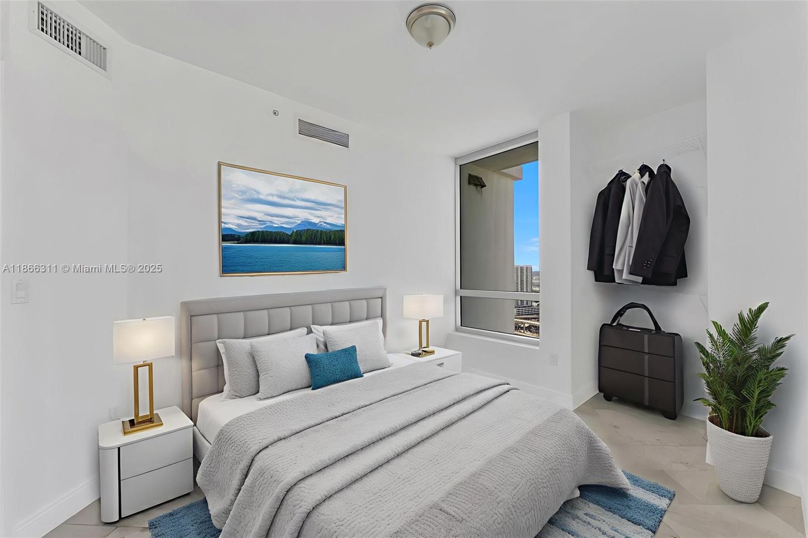 WIND CONDO - Residential