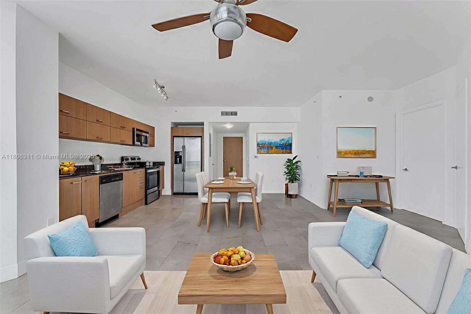 WIND CONDO - Residential