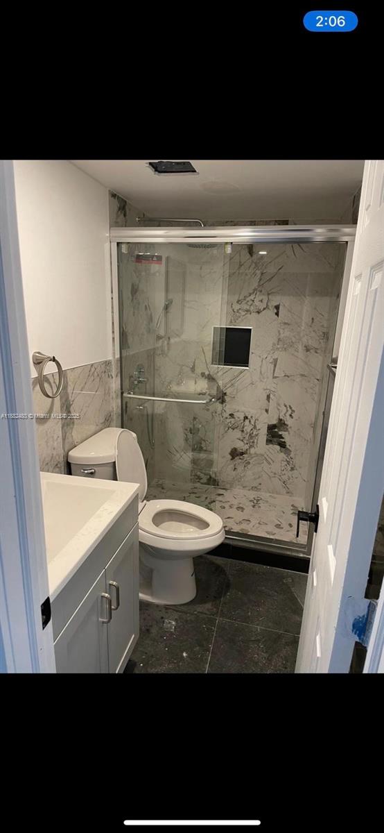 NORTH HOLLYWOOD - Residential Lease