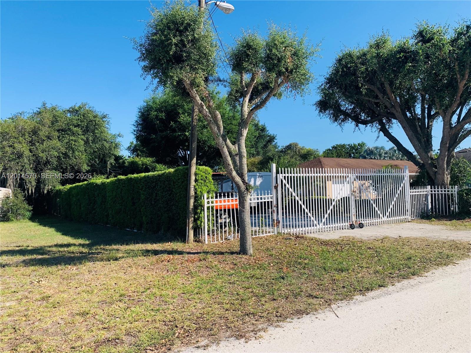 PLACID RIDGE AND SOUTH - Residential