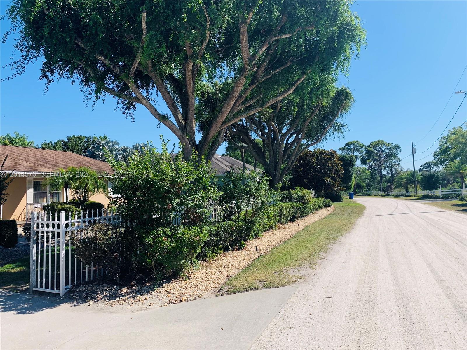 PLACID RIDGE AND SOUTH - Residential