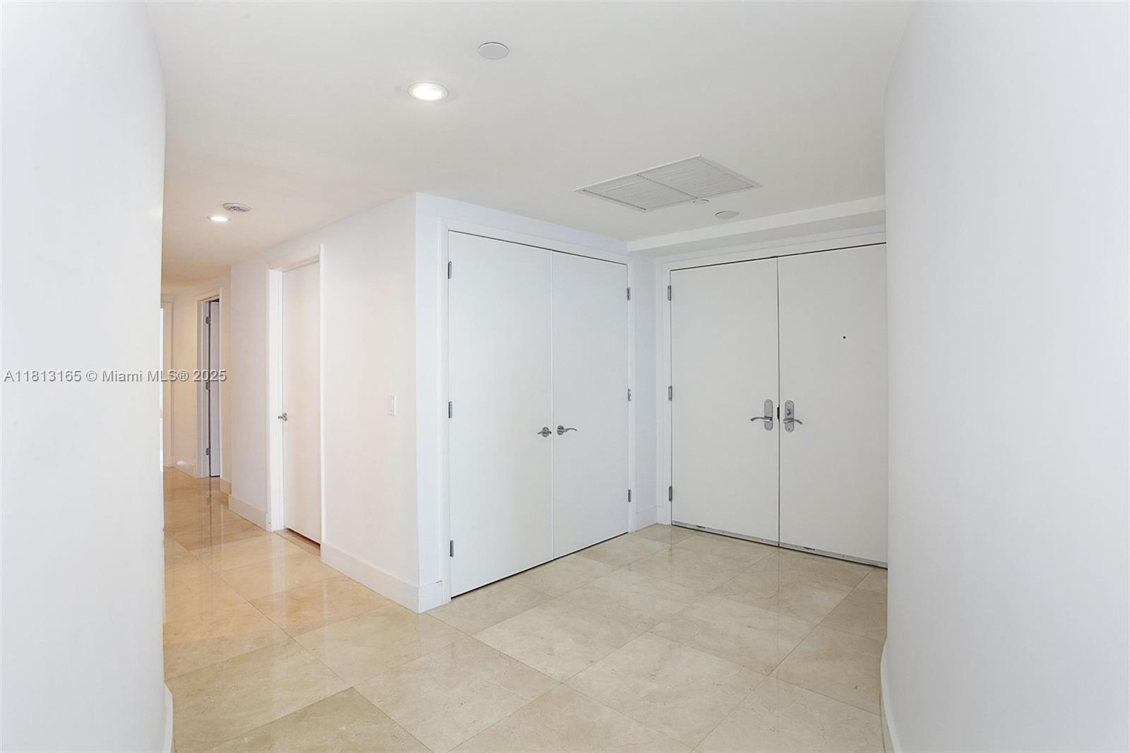 17001 Collins Ave 1201