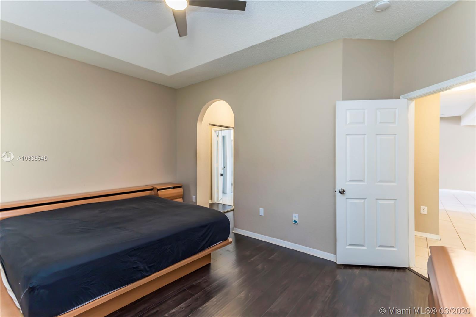 SAPPHIRE SHORES-SAPPHIRE - Residential