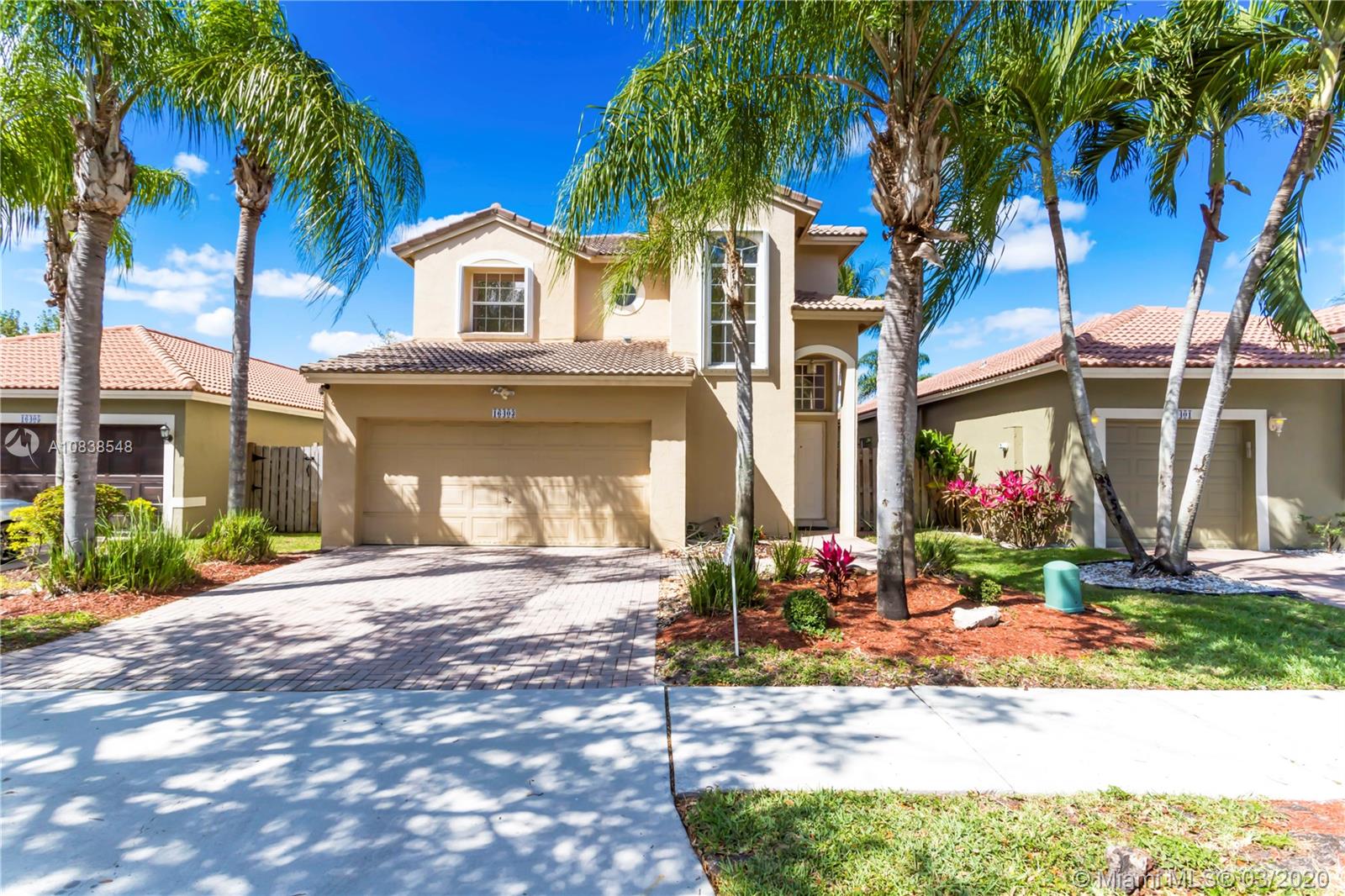 SAPPHIRE SHORES-SAPPHIRE - Residential