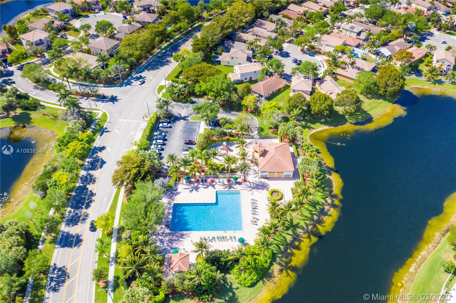 SAPPHIRE SHORES-SAPPHIRE - Residential