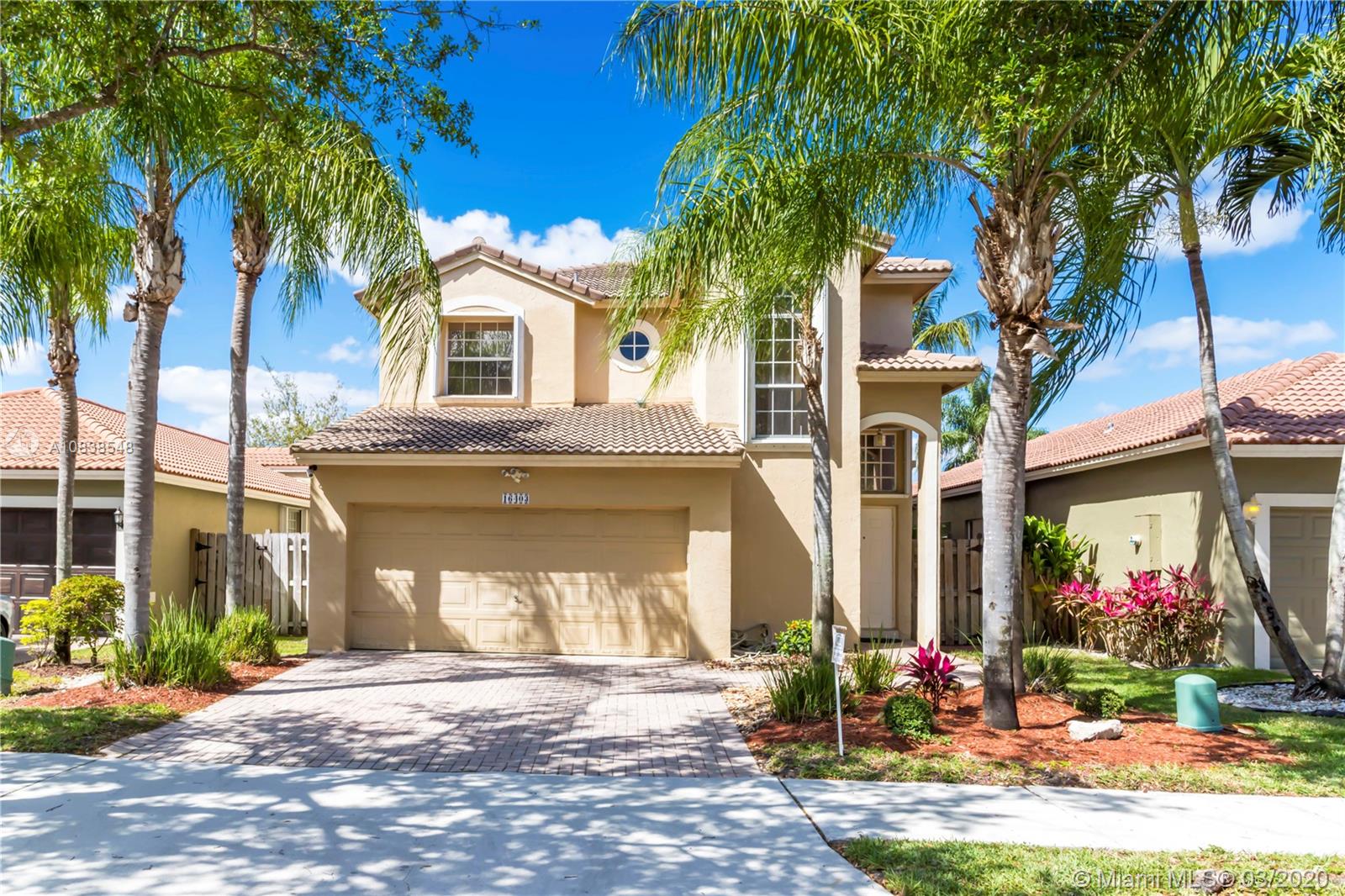 SAPPHIRE SHORES-SAPPHIRE - Residential