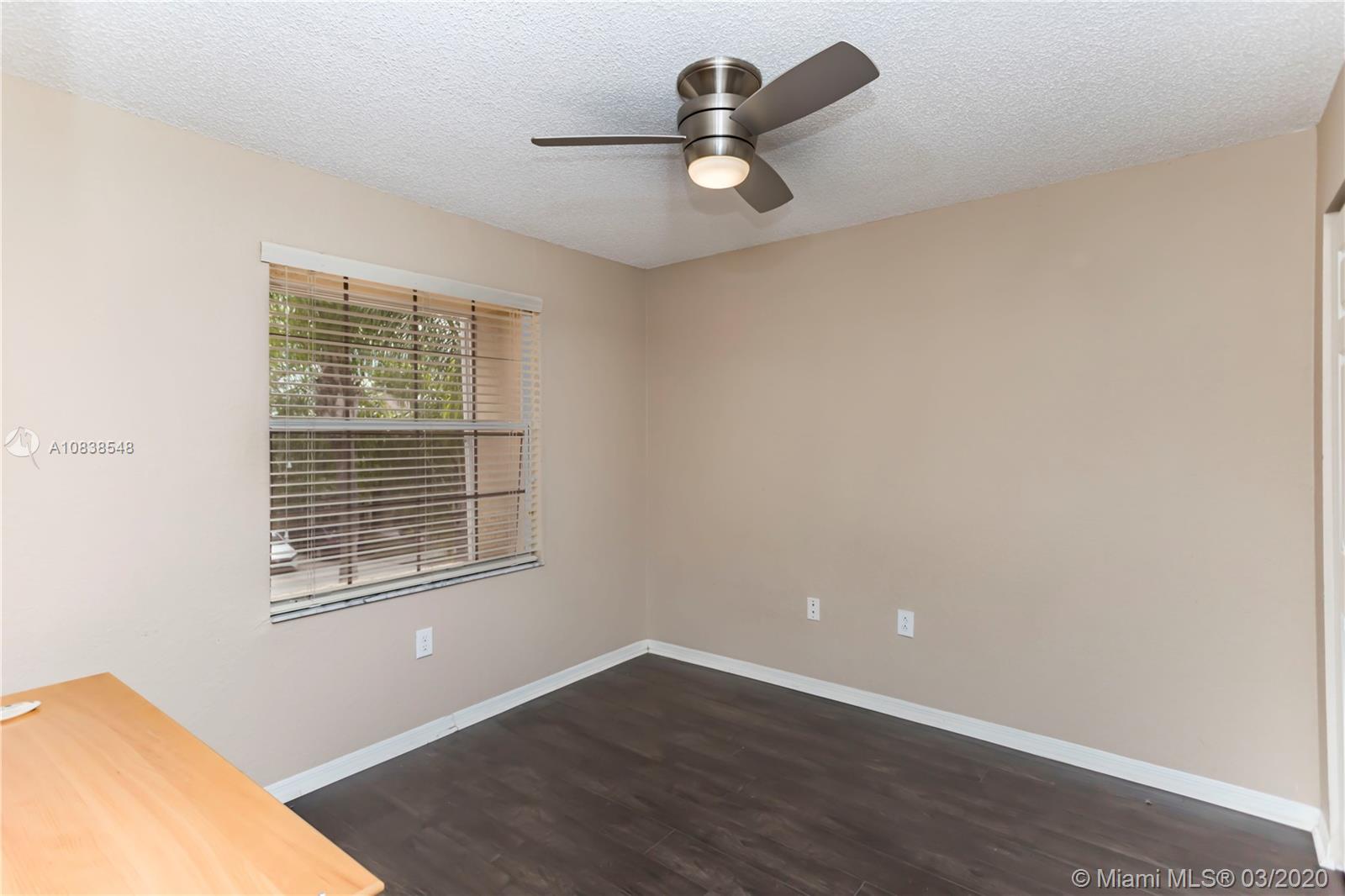 SAPPHIRE SHORES-SAPPHIRE - Residential