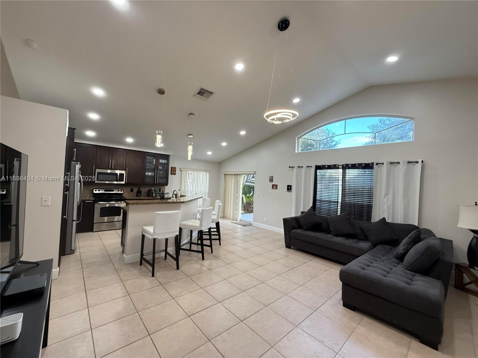 PEMBROKE FALLS PHASE 2 - Residential Lease