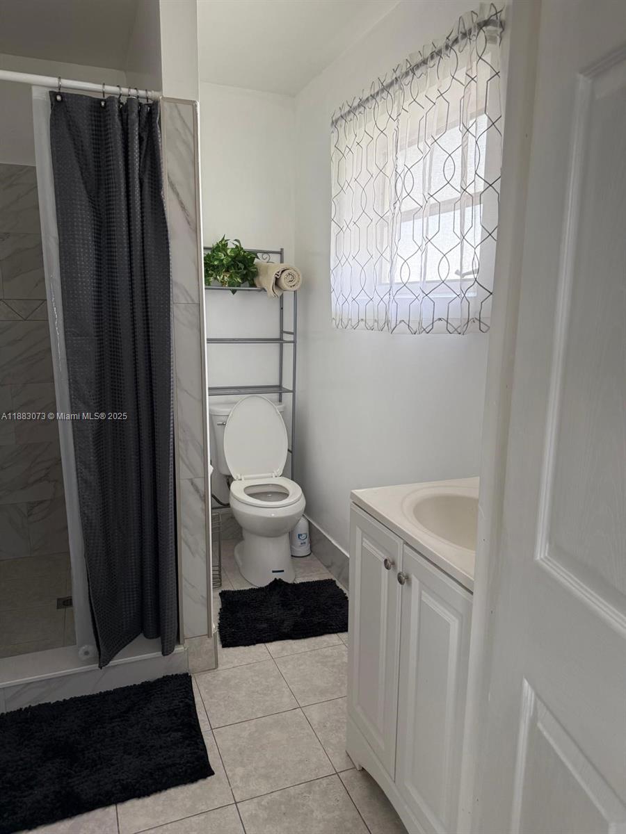 ISLAND VIEW - Residential Lease