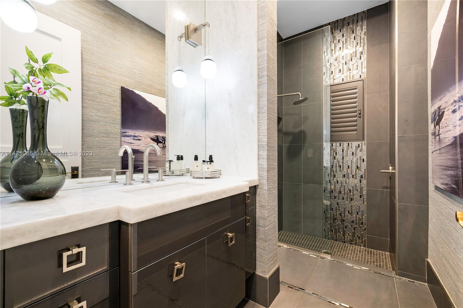 OCEAN COVE - Residential