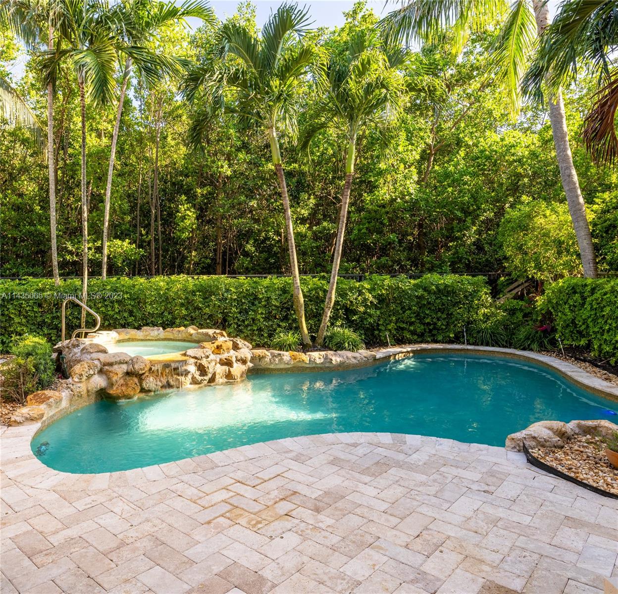 OCEAN COVE - Residential