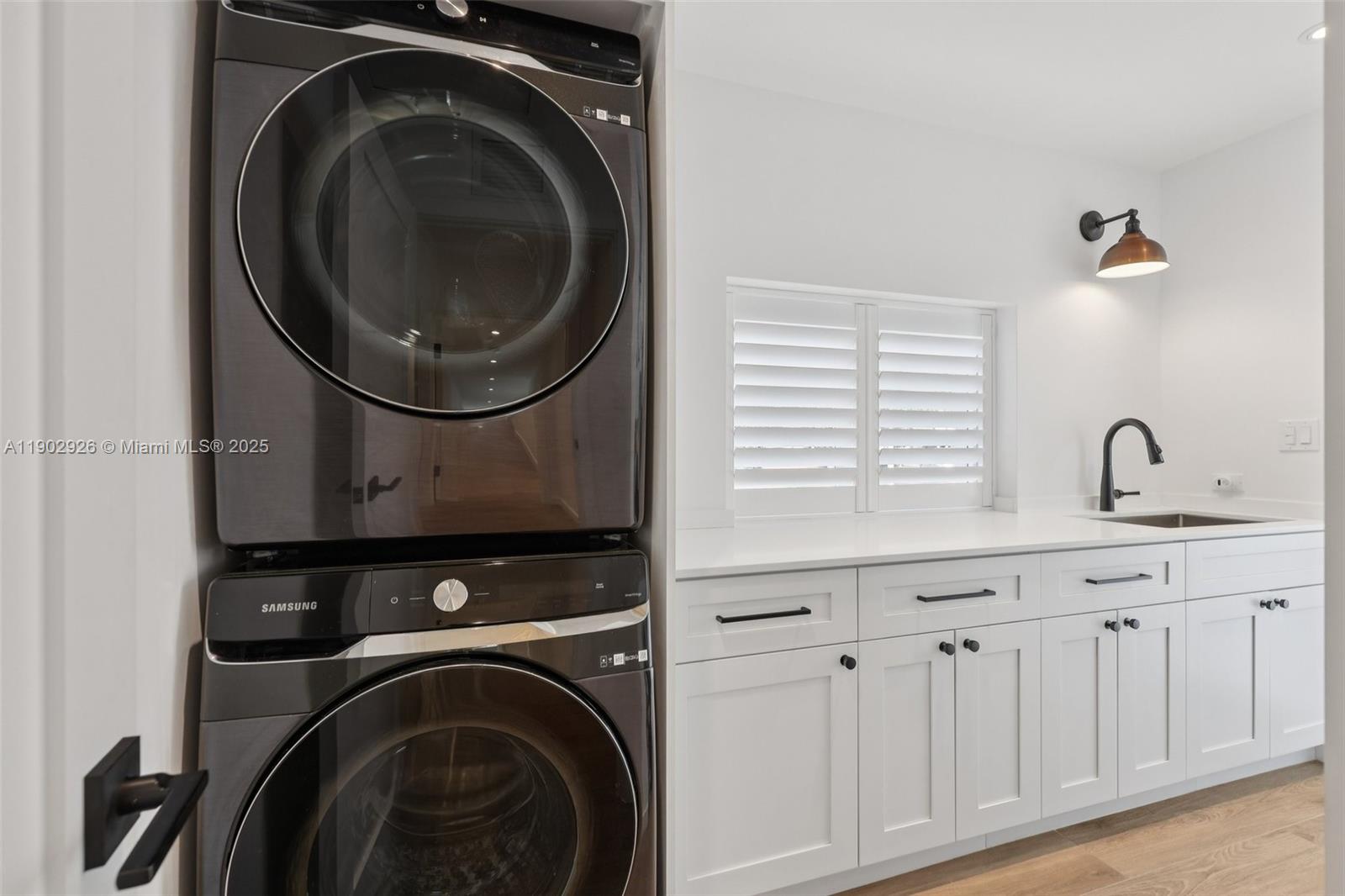 WESTBROOKE GARDENS - Residential