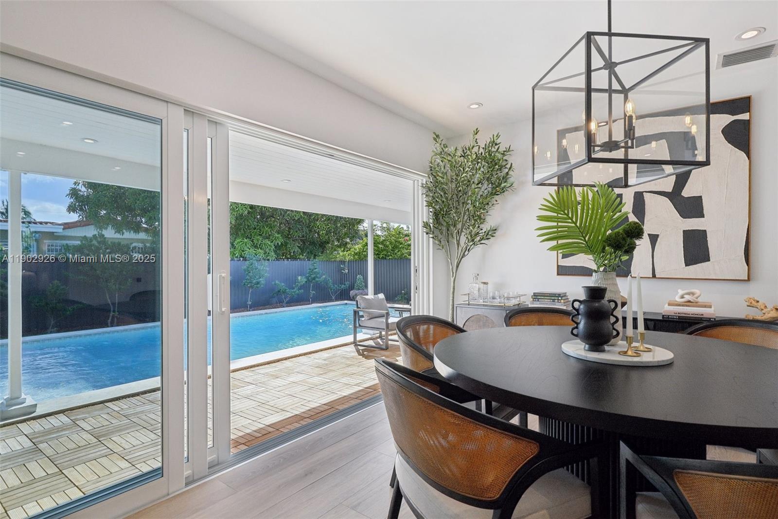 WESTBROOKE GARDENS - Residential