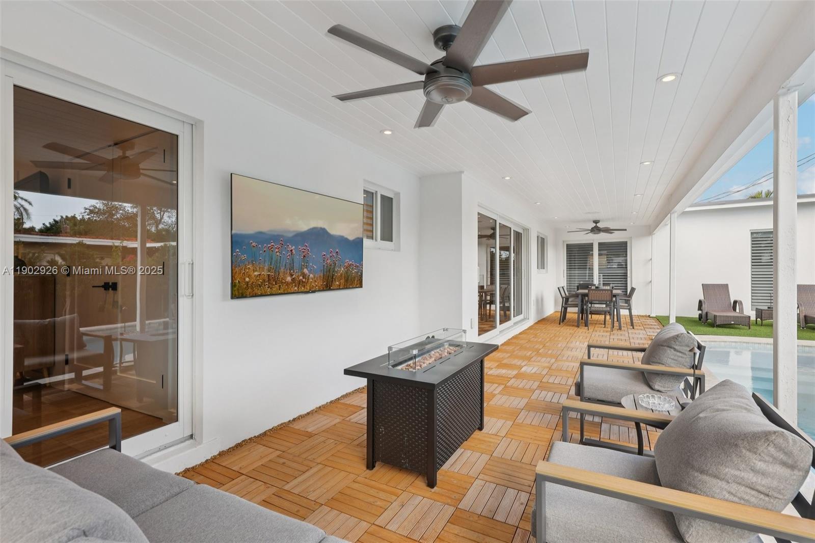 WESTBROOKE GARDENS - Residential