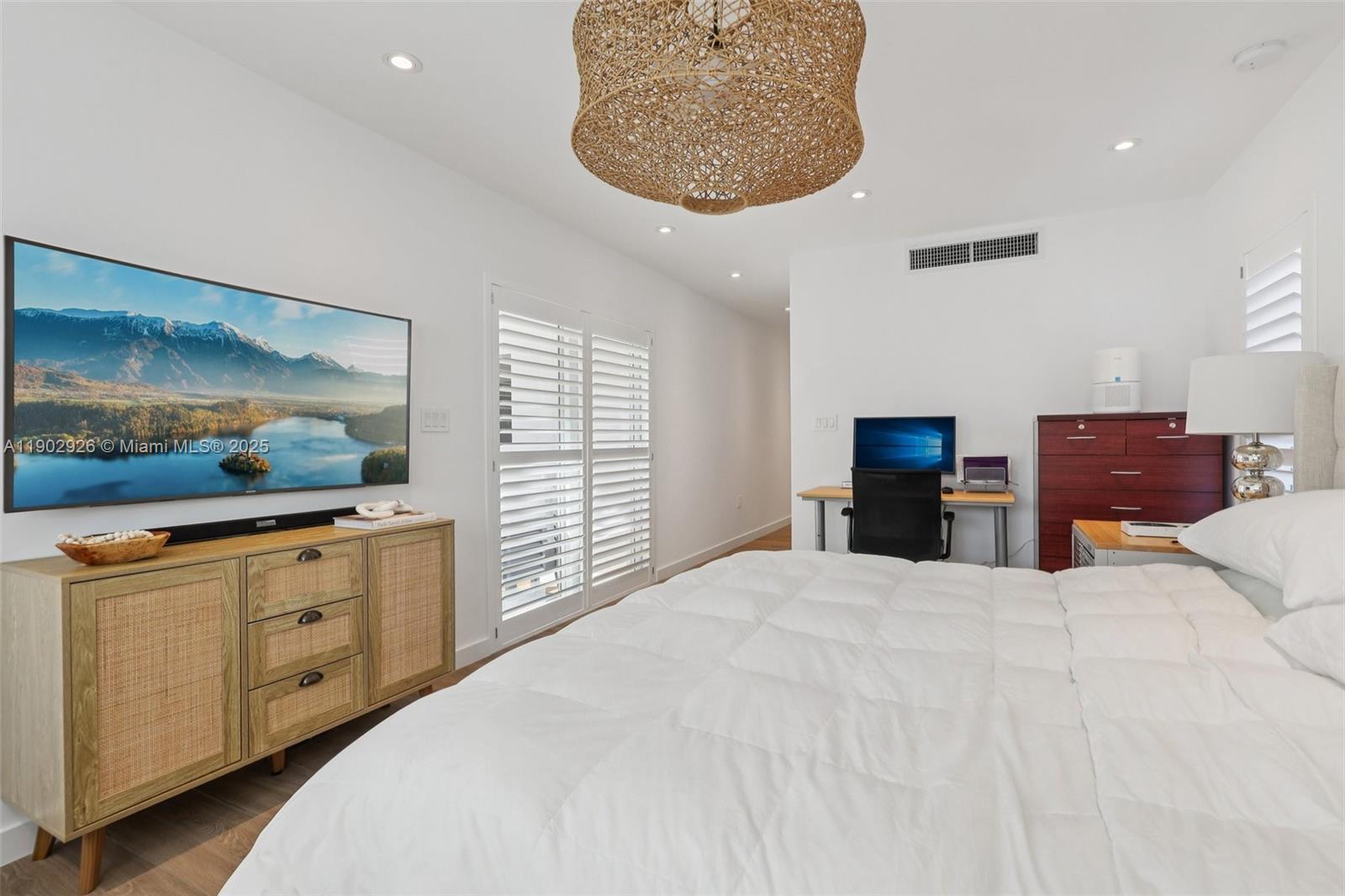 WESTBROOKE GARDENS - Residential